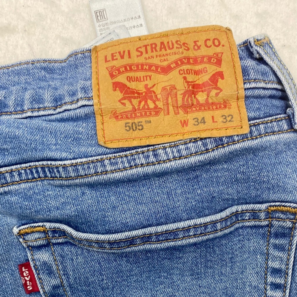 Levis 505 Regular Fit Jeans Mens 34x32 Medium Wash Blue Straight Leg Denim Pants - Picture 7 of 16